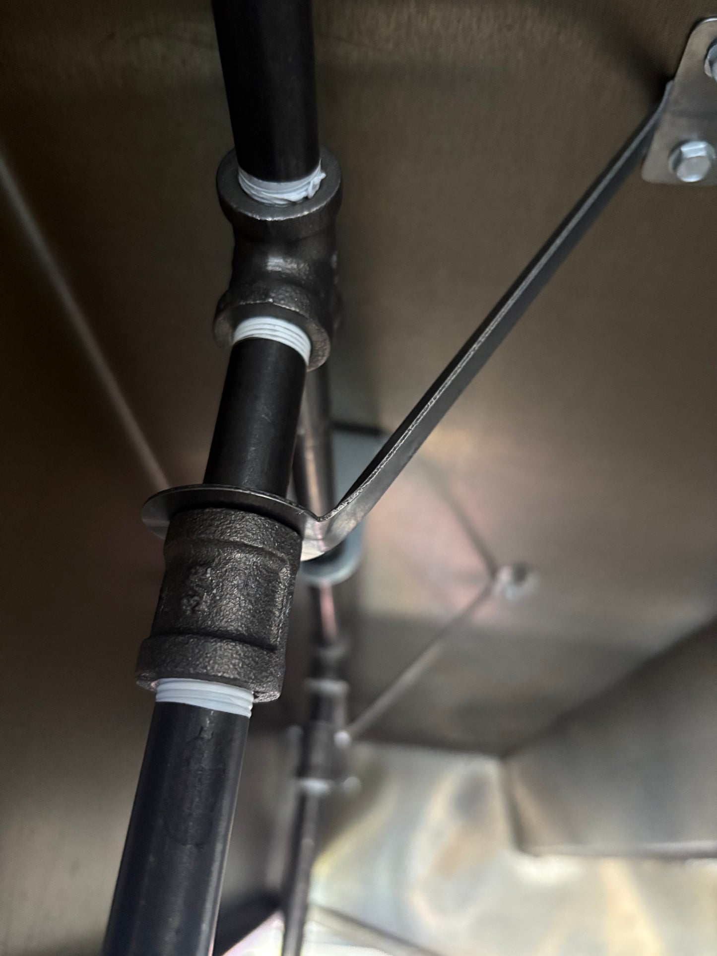 Branch Line Drop Safety Bracket
